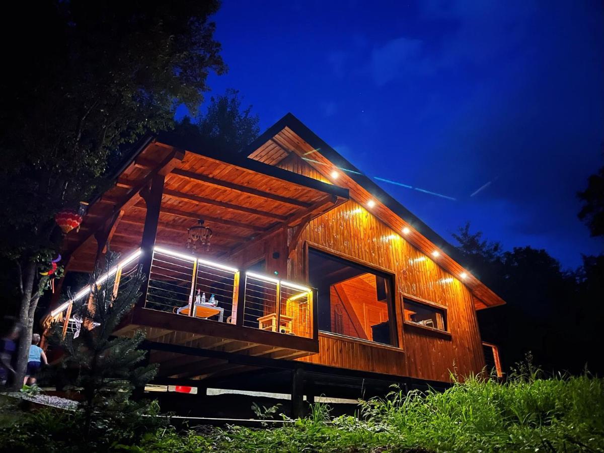 Moodysun Studio, Remote Tiny Home Comarnic Eksteriør bilde