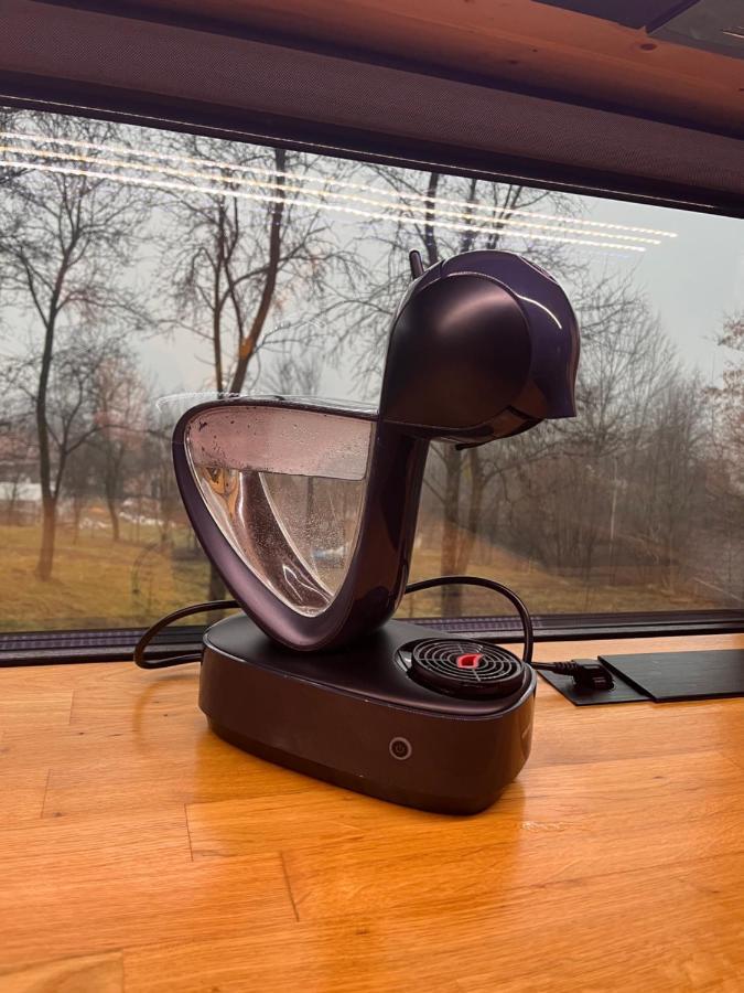 Moodysun Studio, Remote Tiny Home Comarnic Eksteriør bilde